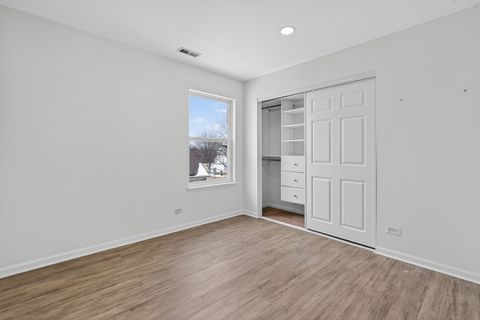 Tiny photo for 1590 Russell Drive, Hoffman Estates, IL 60192 (MLS # 12589831)