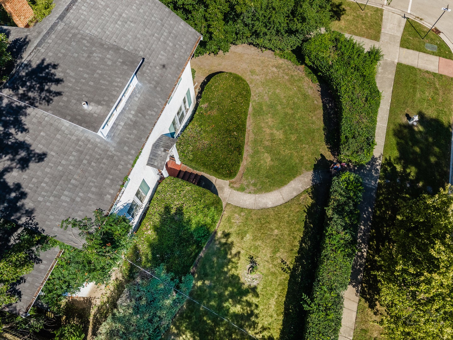 590 Willow Road