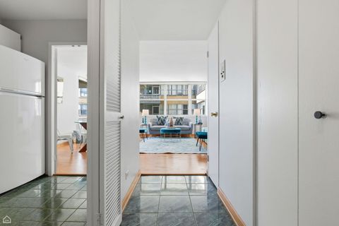 Tiny photo for 6301 N Sheridan Road #18P, Chicago, IL 60660 (MLS # 12510589)