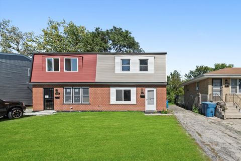 Photo of 413 W 16th Place, Chicago Heights, IL 60411 (MLS # 12485000)
