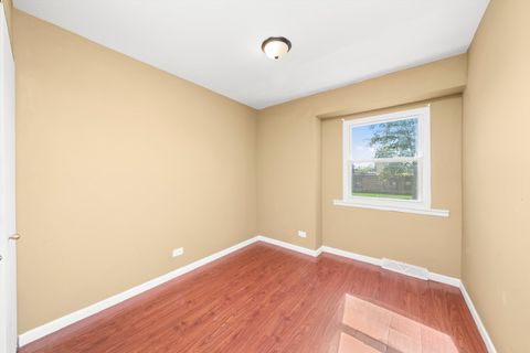Tiny photo for 413 W 16th Place, Chicago Heights, IL 60411 (MLS # 12485000)