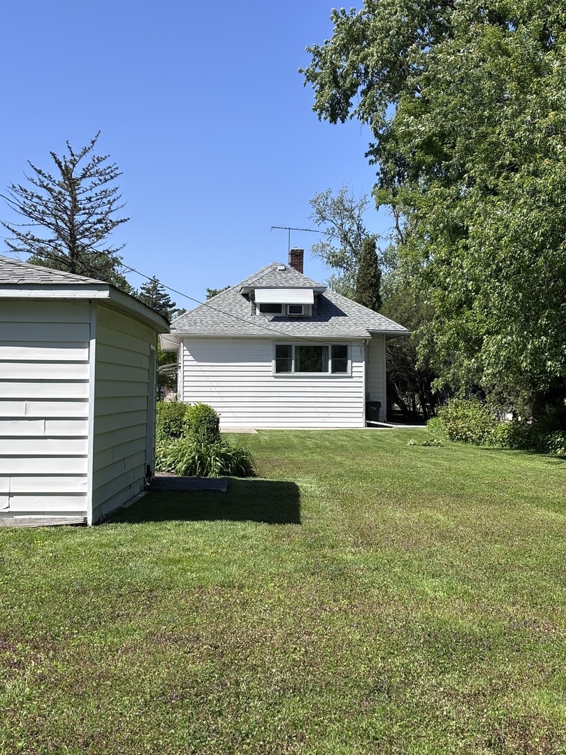 377 Blackhawk Road