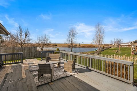 Tiny photo for 509 Crestwood Drive, Champaign, IL 61822 (MLS # 12591596)