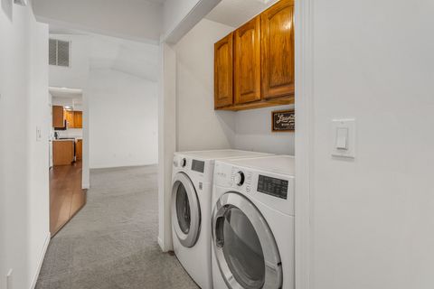 Tiny photo for 509 Crestwood Drive, Champaign, IL 61822 (MLS # 12591596)