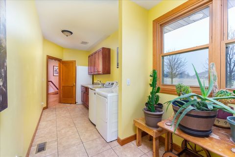 Tiny photo for 2935 Cottonwood Lane, Marseilles, IL 61341 (MLS # 12572705)