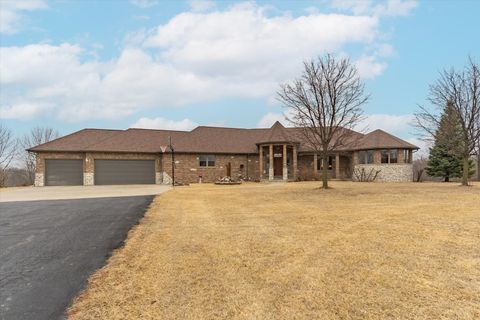 Photo of 2935 Cottonwood Lane, Marseilles, IL 61341 (MLS # 12572705)