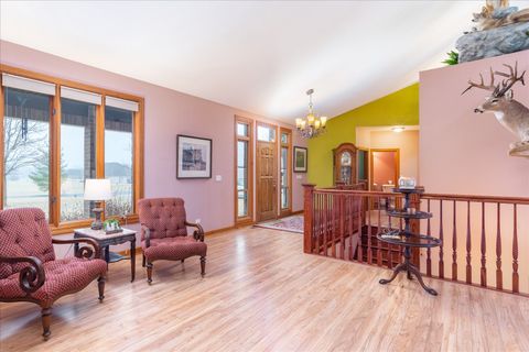 Tiny photo for 2935 Cottonwood Lane, Marseilles, IL 61341 (MLS # 12572705)