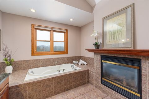 Tiny photo for 2935 Cottonwood Lane, Marseilles, IL 61341 (MLS # 12572705)