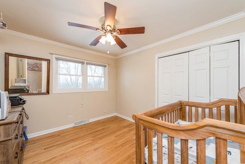 Tiny photo for 37114 N Shirley Drive, Gurnee, IL 60031 (MLS # 12530755)