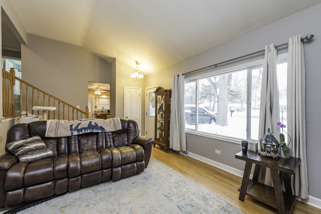 37114 N Shirley Drive