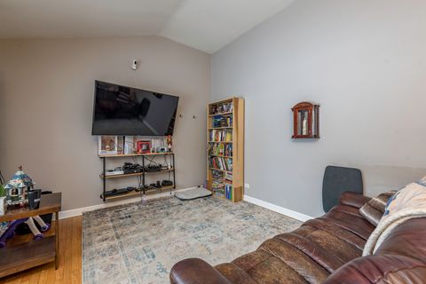 Tiny photo for 37114 N Shirley Drive, Gurnee, IL 60031 (MLS # 12530755)