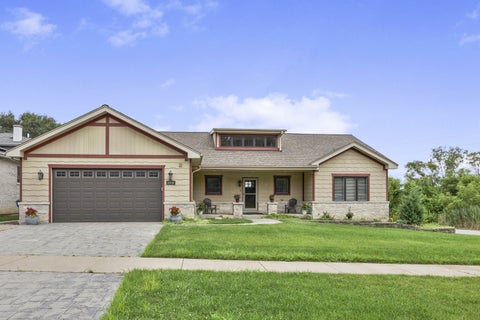 Photo of 4938 W 116th Street, Alsip, IL 60803 (MLS # 12727175)