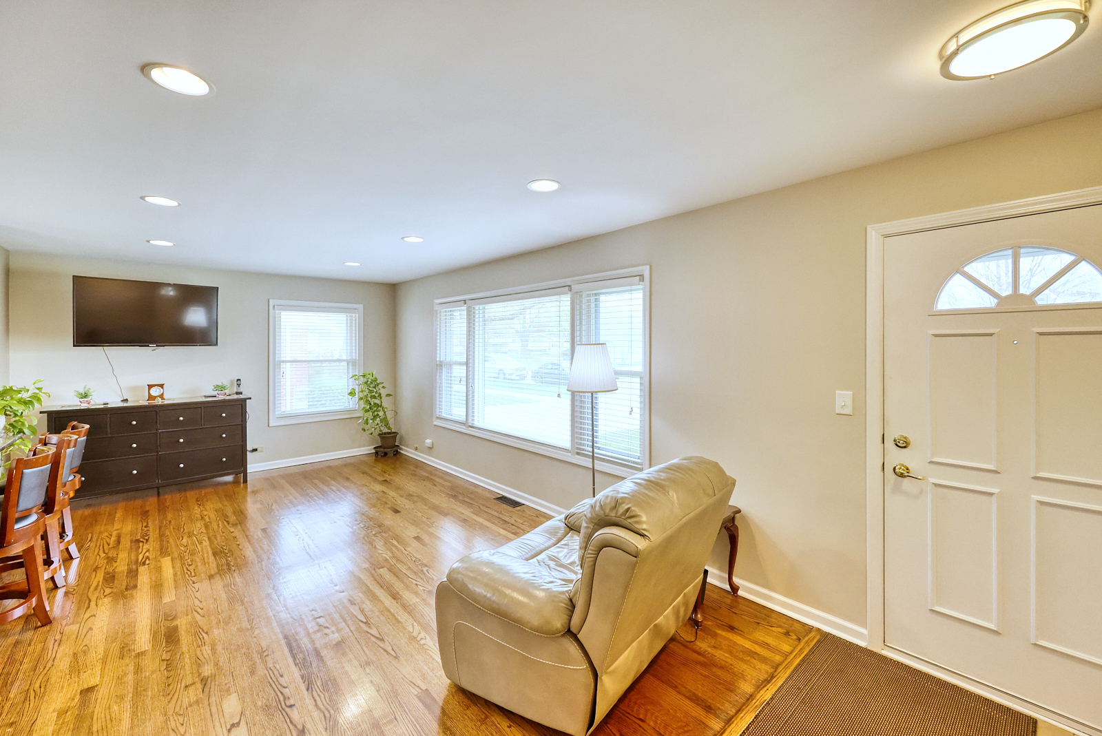 2073 Fox Lane
