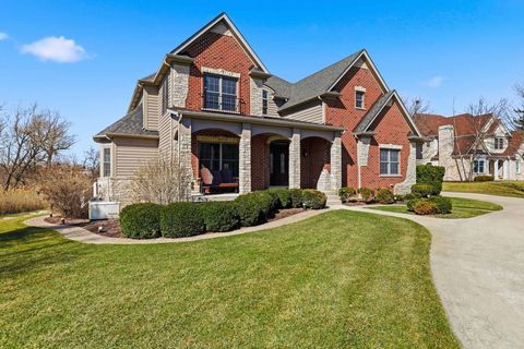 Tiny photo for 23056 Foxridge Court, Deer Park, IL 60010 (MLS # 12587854)