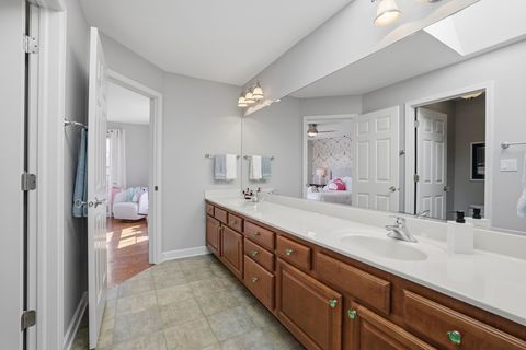 Tiny photo for 23056 Foxridge Court, Deer Park, IL 60010 (MLS # 12587854)