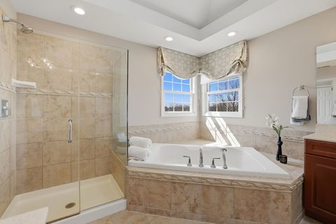 Tiny photo for 23056 Foxridge Court, Deer Park, IL 60010 (MLS # 12587854)