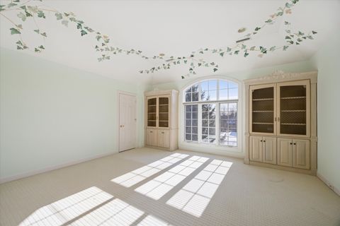 Tiny photo for 15W260 62nd Street, Burr Ridge, IL 60527 (MLS # 12406318)