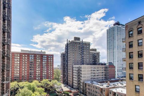 Tiny photo for 1765 E 55th Street #J2, Chicago, IL 60615 (MLS # 12499413)