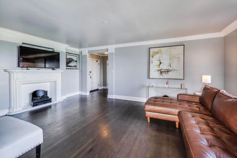 Tiny photo for 1765 E 55th Street #J2, Chicago, IL 60615 (MLS # 12499413)