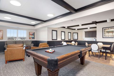 Tiny photo for 2592 Middle Road #208, Bettendorf, IA 52722 (MLS # 12573299)