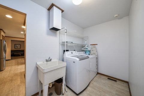 Tiny photo for 624 Joshua Court, Naperville, IL 60540 (MLS # 12367623)