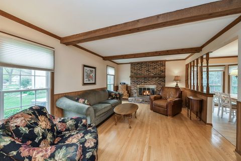 Tiny photo for 624 Joshua Court, Naperville, IL 60540 (MLS # 12367623)
