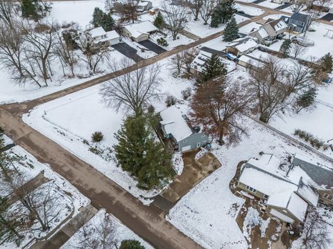 Tiny photo for Lake Holiday, IL 60552 (MLS # 12531129)