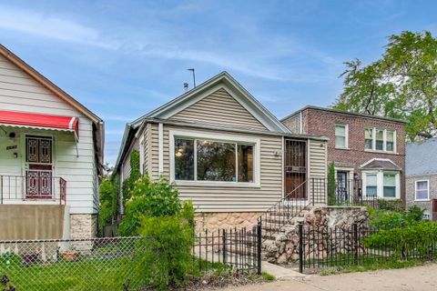 7649 S Dobson Avenue Chicago IL 60619
