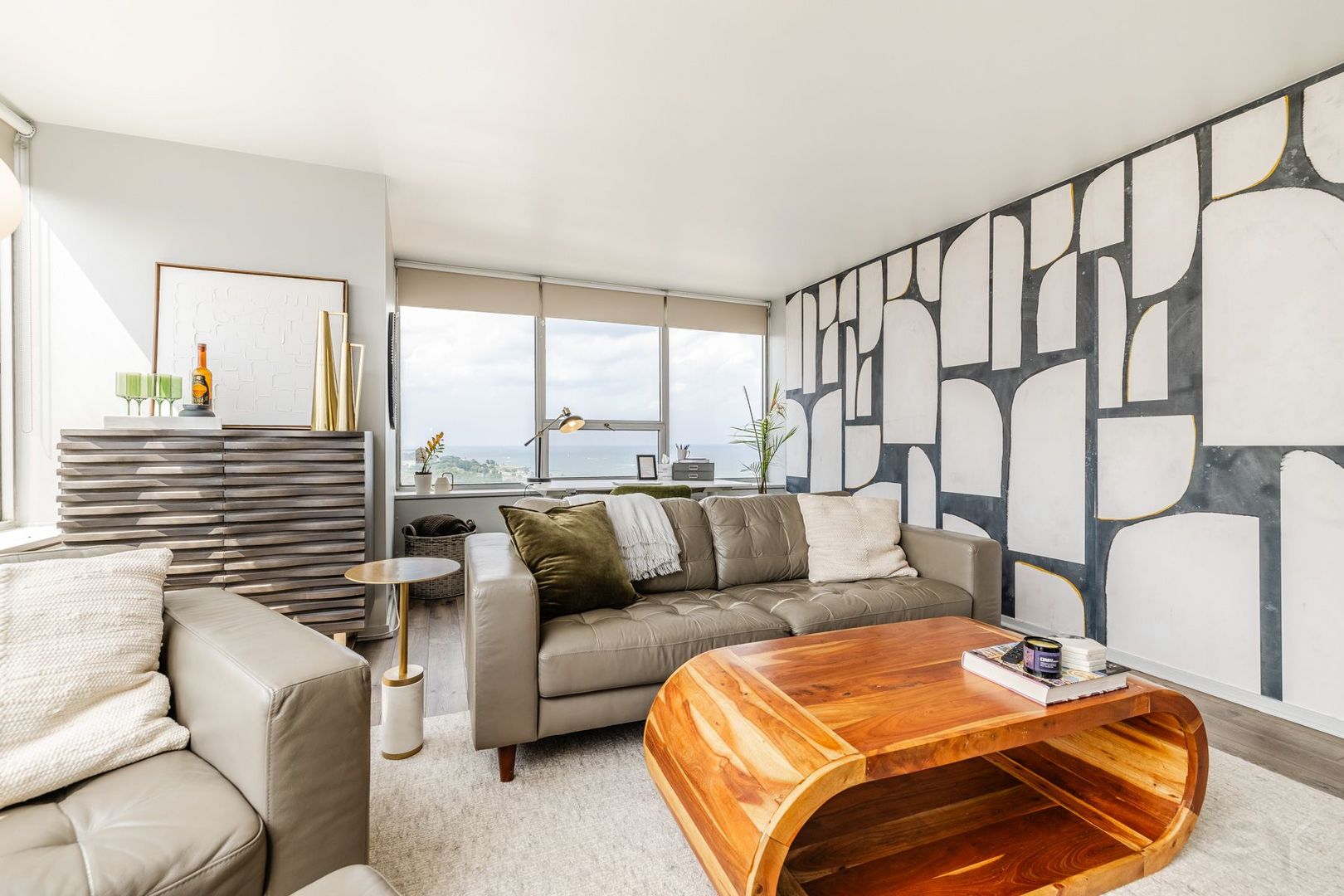 70 W BURTON Place 2701