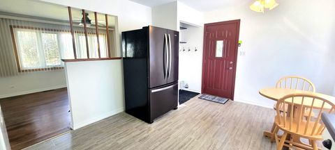 Tiny photo for 9236 Stanford Drive S, Bridgeview, IL 60455 (MLS # 12538892)