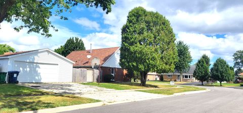 Tiny photo for 9236 Stanford Drive S, Bridgeview, IL 60455 (MLS # 12538892)