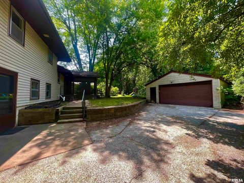 Tiny photo for 2412 W 3RD Street, Coal Valley, IL 61240 (MLS # QC4264145)