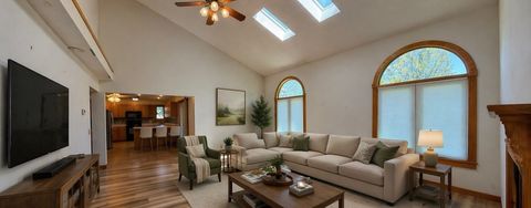 Tiny photo for 136 Bonnie Brae Road, Carbondale, IL 62901 (MLS # 12626811)