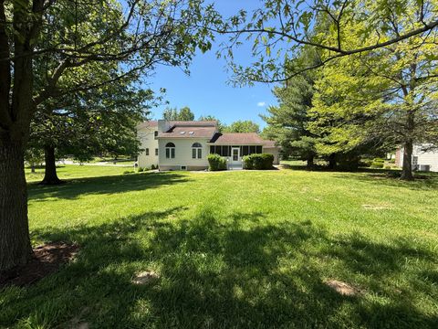 Tiny photo for 136 Bonnie Brae Road, Carbondale, IL 62901 (MLS # 12626811)