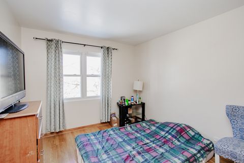 Tiny photo for 375 Ashwood Court, Vernon Hills, IL 60061 (MLS # 12556803)