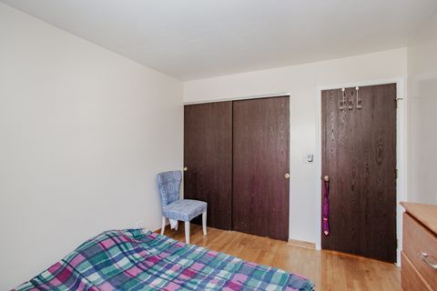 Tiny photo for 375 Ashwood Court, Vernon Hills, IL 60061 (MLS # 12556803)