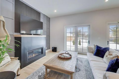 Tiny photo for 7301 Ponto Court, Morton Grove, IL 60053 (MLS # 12566758)