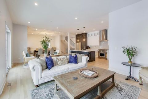 Tiny photo for 7301 Ponto Court, Morton Grove, IL 60053 (MLS # 12566758)