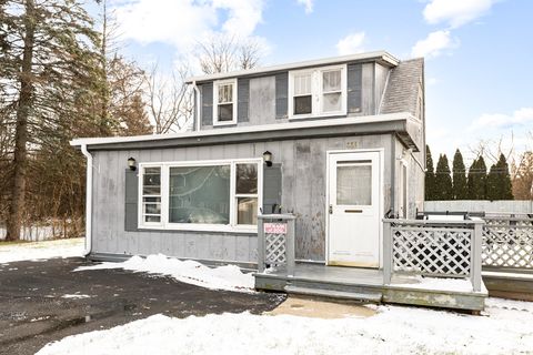 335 E Lake Park Avenue Round Lake Beach IL 60073