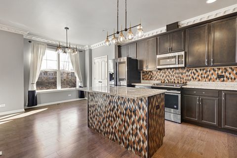 Tiny photo for 1198 Evergreen Avenue, Des Plaines, IL 60016 (MLS # 12592365)