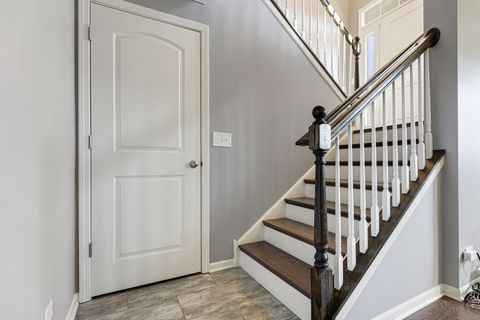 Tiny photo for 1198 Evergreen Avenue, Des Plaines, IL 60016 (MLS # 12592365)