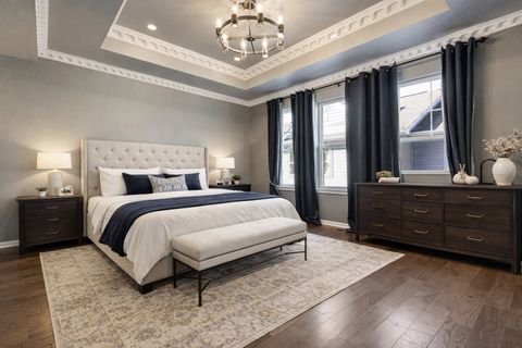 Tiny photo for 1198 Evergreen Avenue, Des Plaines, IL 60016 (MLS # 12592365)