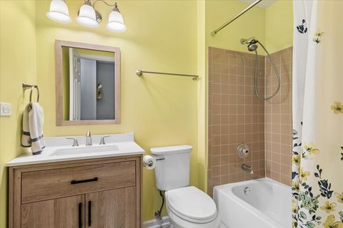 Tiny photo for 223 Winding Oak Lane, Buffalo Grove, IL 60089 (MLS # 12579106)