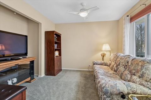 Tiny photo for 223 Winding Oak Lane, Buffalo Grove, IL 60089 (MLS # 12579106)