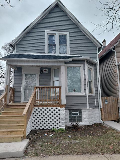 34 W 110th Place Chicago IL 60628