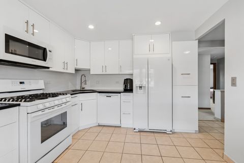 Tiny photo for 5332 W WINDSOR Avenue #3D, Chicago, IL 60630 (MLS # 12619788)