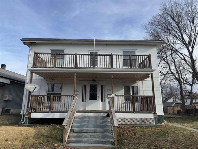 Photo 1 of 13 — 223 S Lincoln Avenue, Davenport, IA 52802