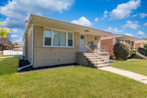 A home in Calumet City