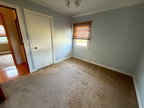Tiny photo for 8 Sandburg Court, Clinton, IL 61727 (MLS # 12699520)