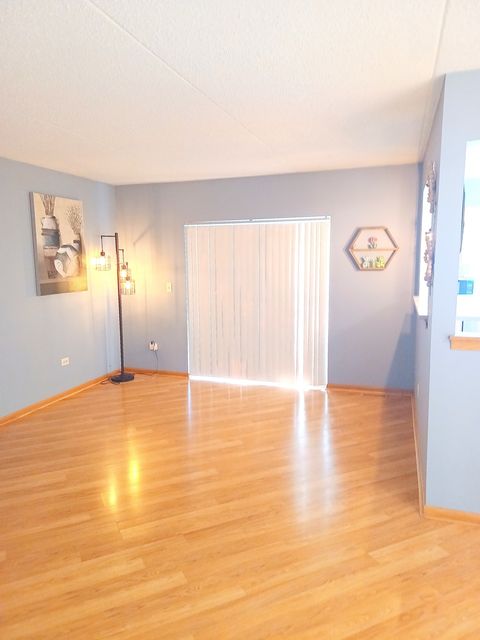 Tiny photo for 6810 Ridge Point Drive #1C, Oak Forest, IL 60452 (MLS # 12474500)